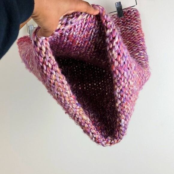 Chunky Marled Knit Neck Warmer Infinity Scarf color pink size 15"x15" - Picture 4 of 5